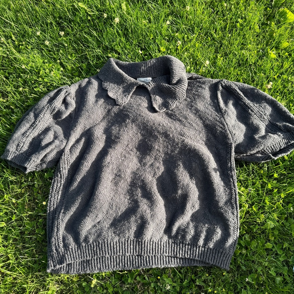 Universal Thread Charcoal Puffed Short-Sleeve Pet… - image 2